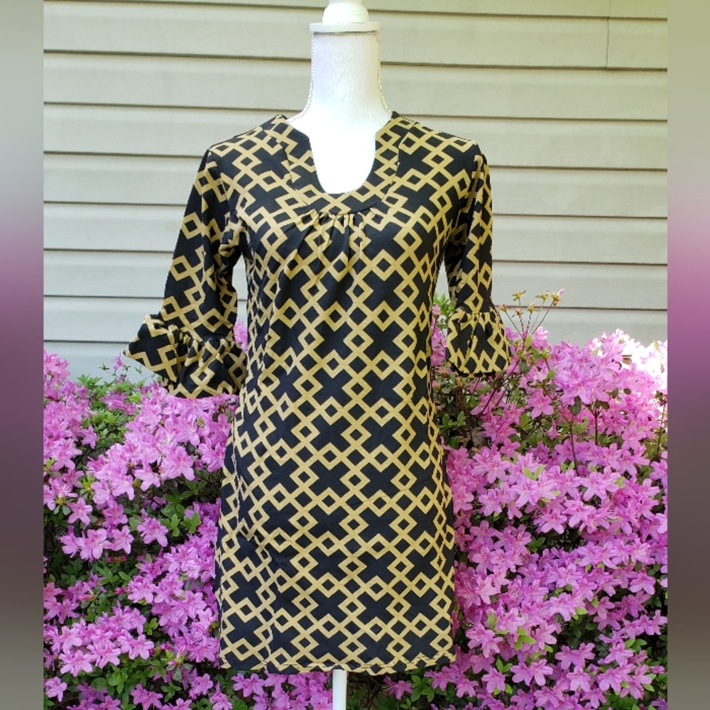Tracy Negoshian Black & Gold Dress